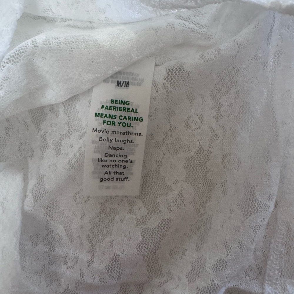 Aerie Vintage White Lace Short Sleeve size Medium, 90’s, Y2K, whimsy - Picture 3 of 4